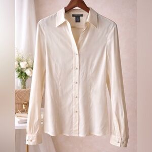 Harold’s 100% Silk Blouse Ivory Button Down Stretch Top Size 4 Work Office